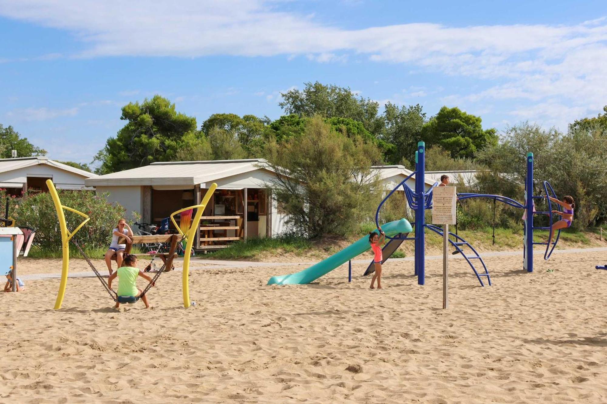 Camping Village Capalonga Bibione Bagian luar foto