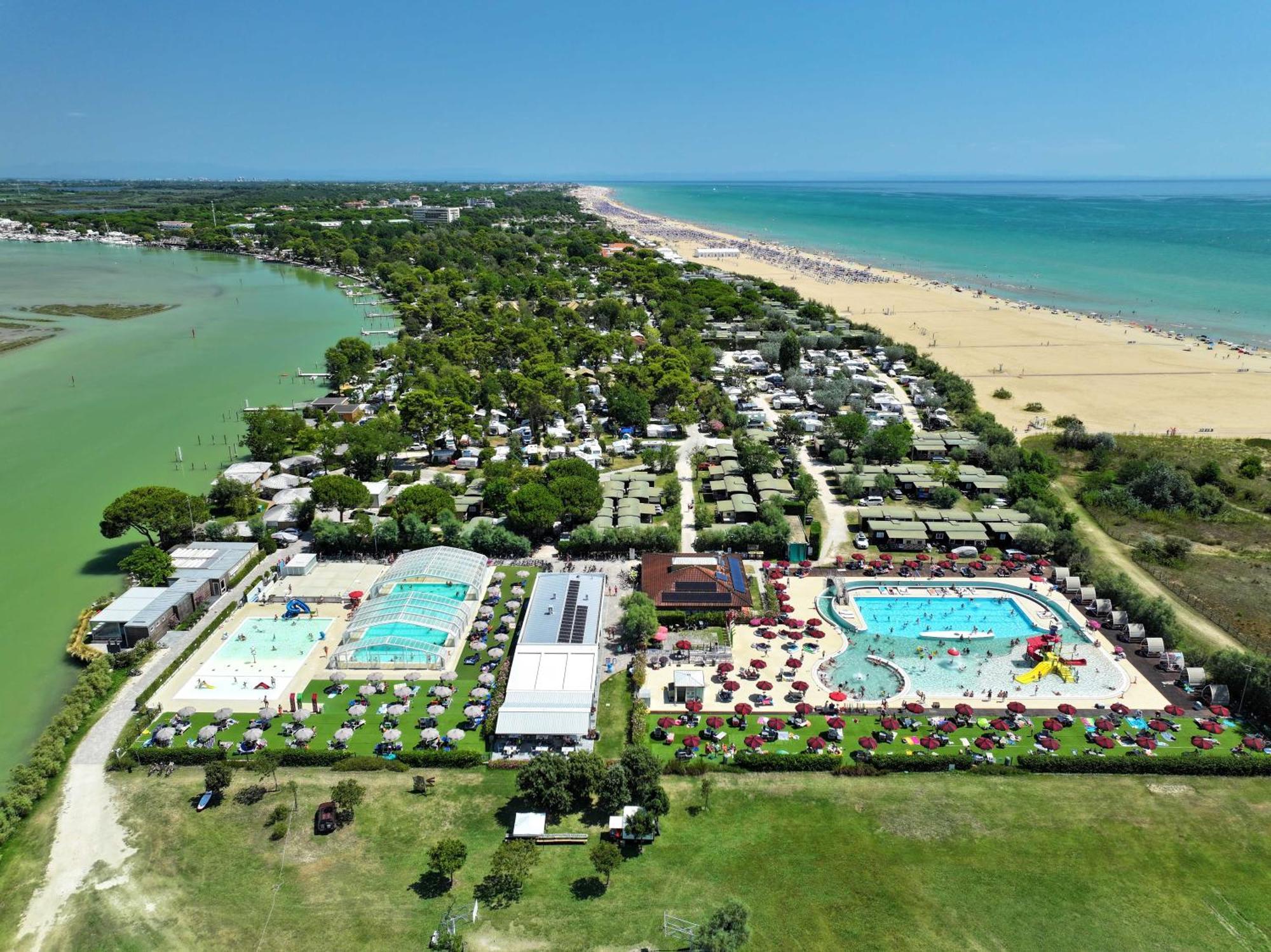 Camping Village Capalonga Bibione Bagian luar foto