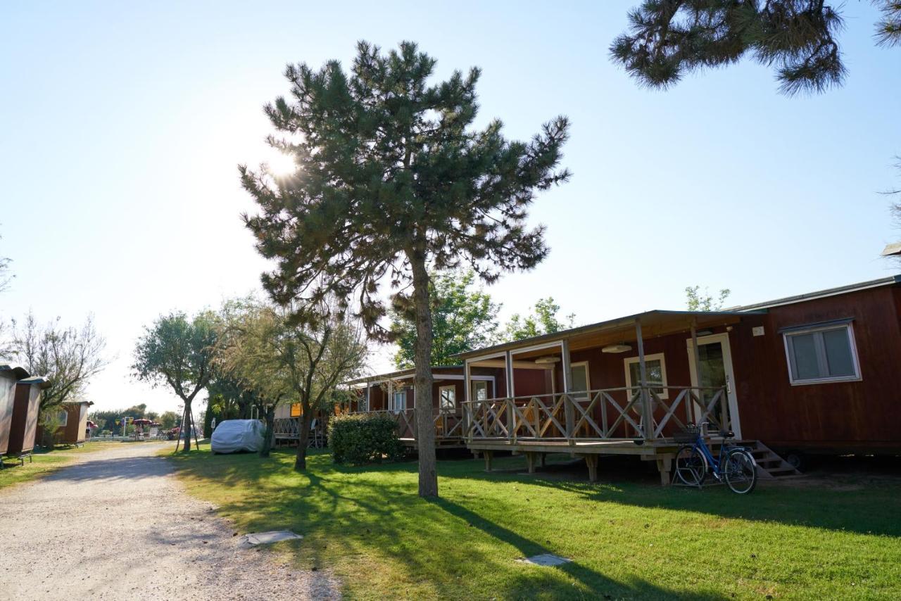 Camping Village Capalonga Bibione Bagian luar foto
