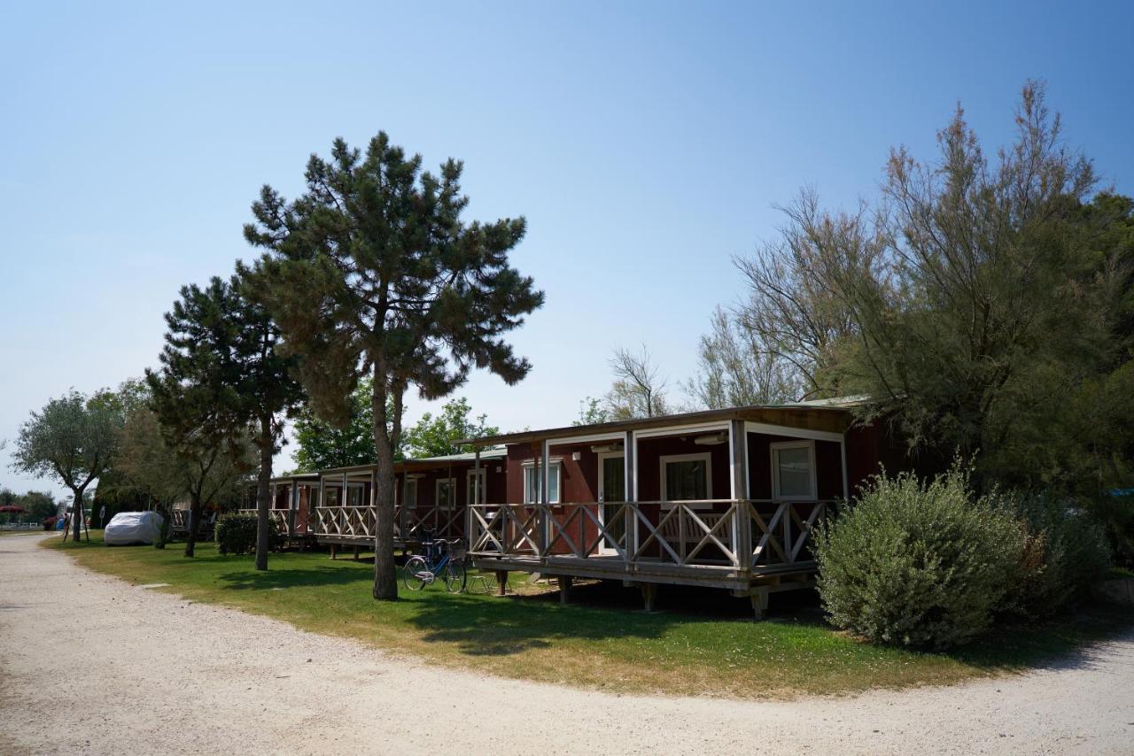 Camping Village Capalonga Bibione Bagian luar foto